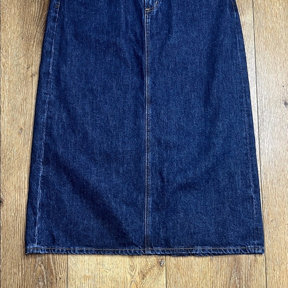 Goldsign Low Slung Dark Wash Midi Skirt Size 26 - Picture 5 of 9
